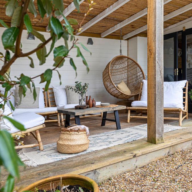 Outdoor Styling Tips For The Summer