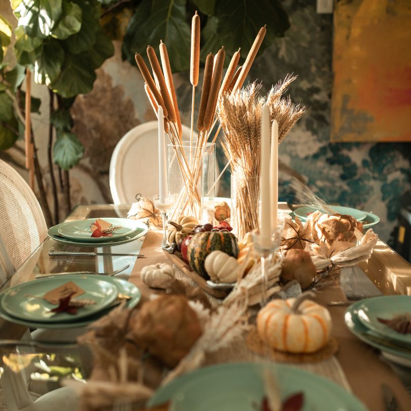 Autumn Decorating Ideas Using Weathered Wood Accents