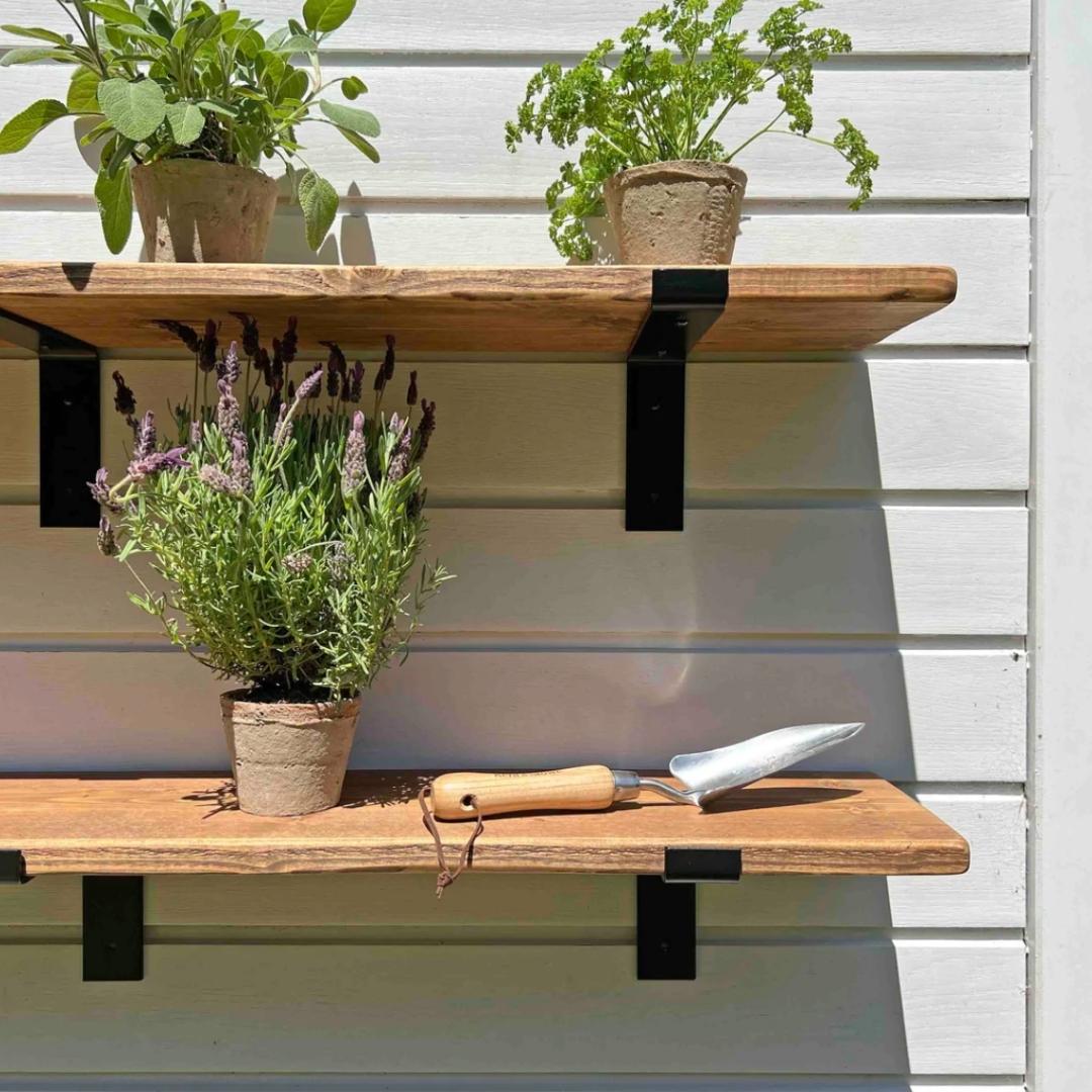 8 Outdoor Shelving Ideas for your garden