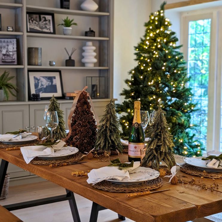 How to style your Dining Table this Christmas