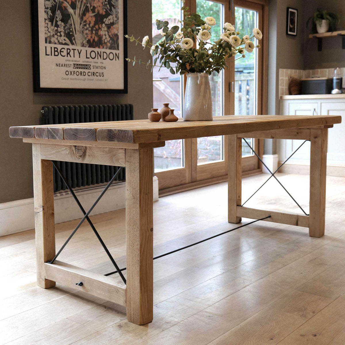 #colour_tudor-oak