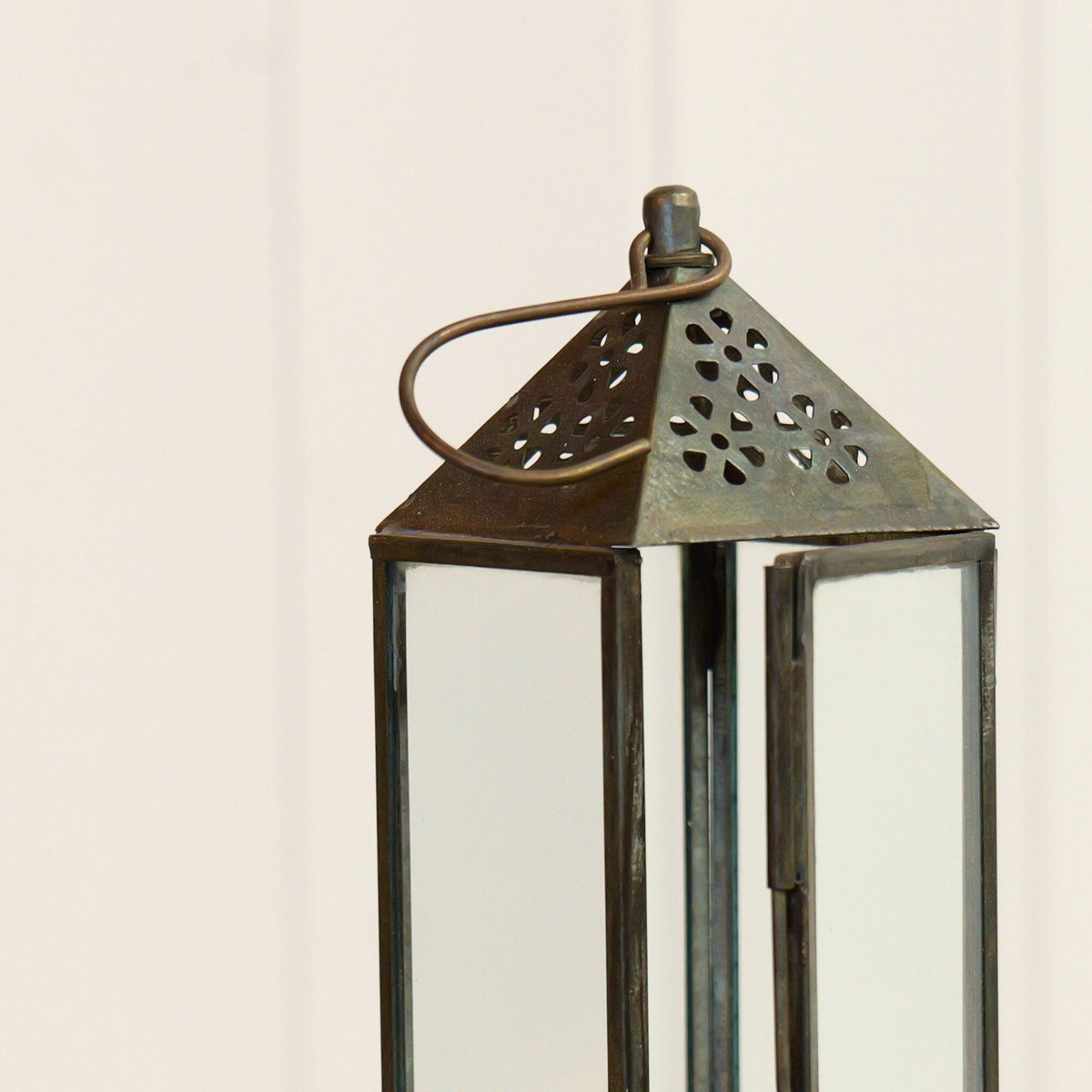 Decorative Hanging Lanterns