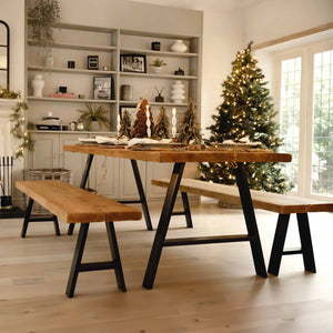 <p><strong>DINING TABLES</strong></p>