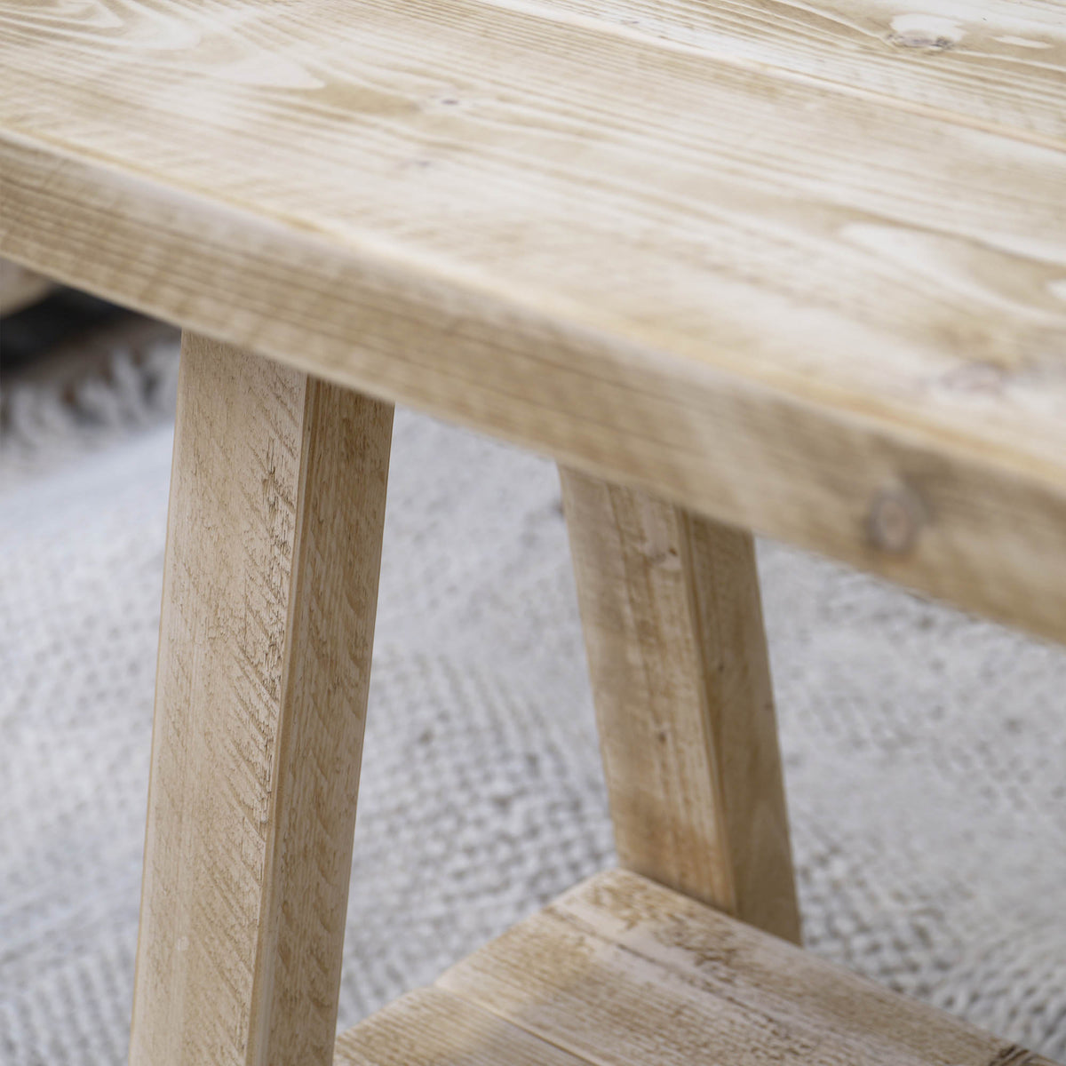 #colour_stripped
