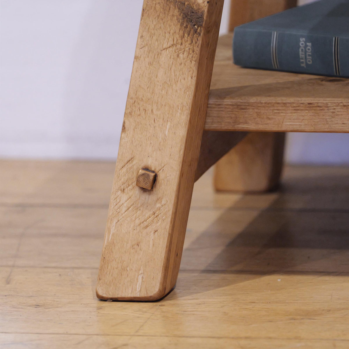 #colour_walnut