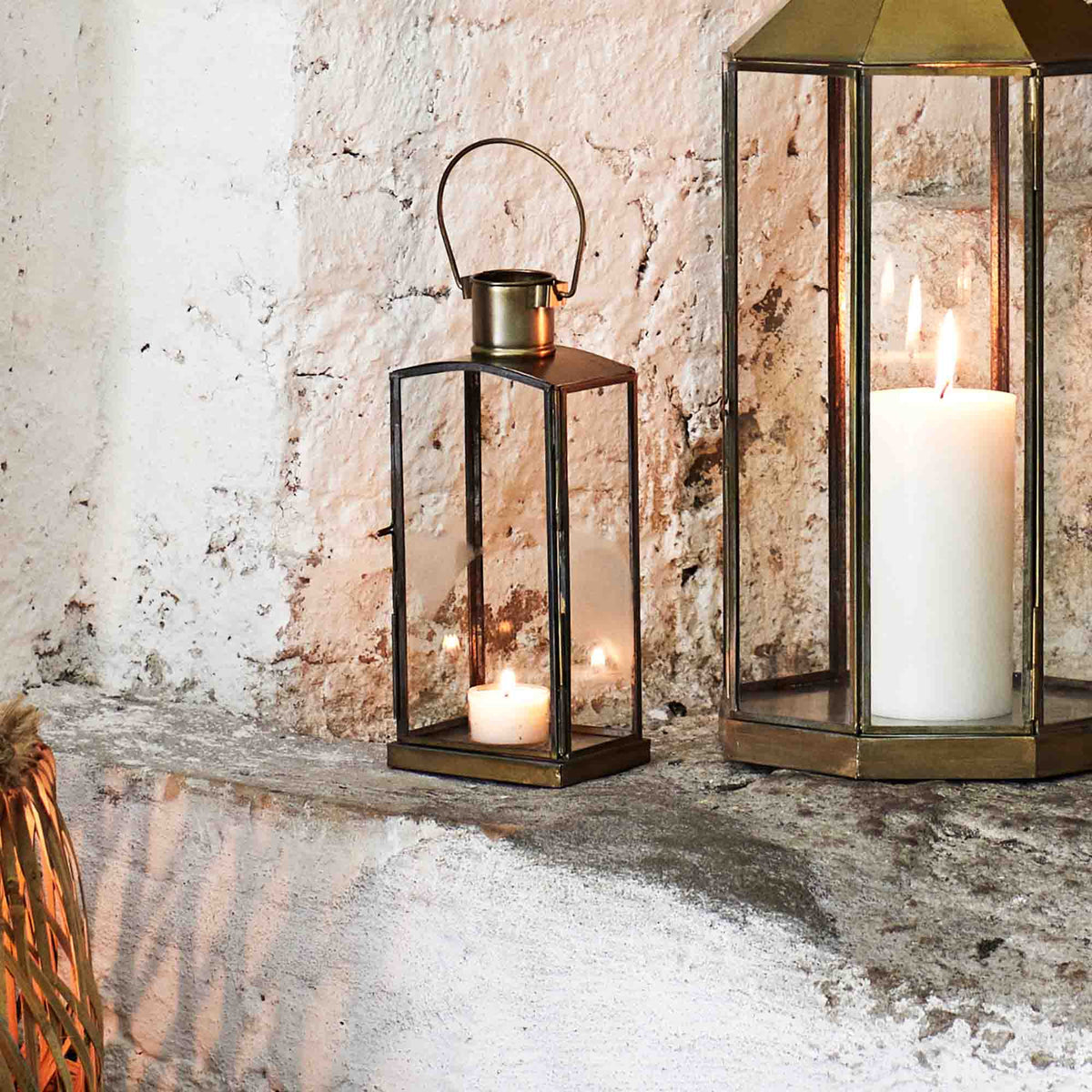 Shelf Lantern | Brass