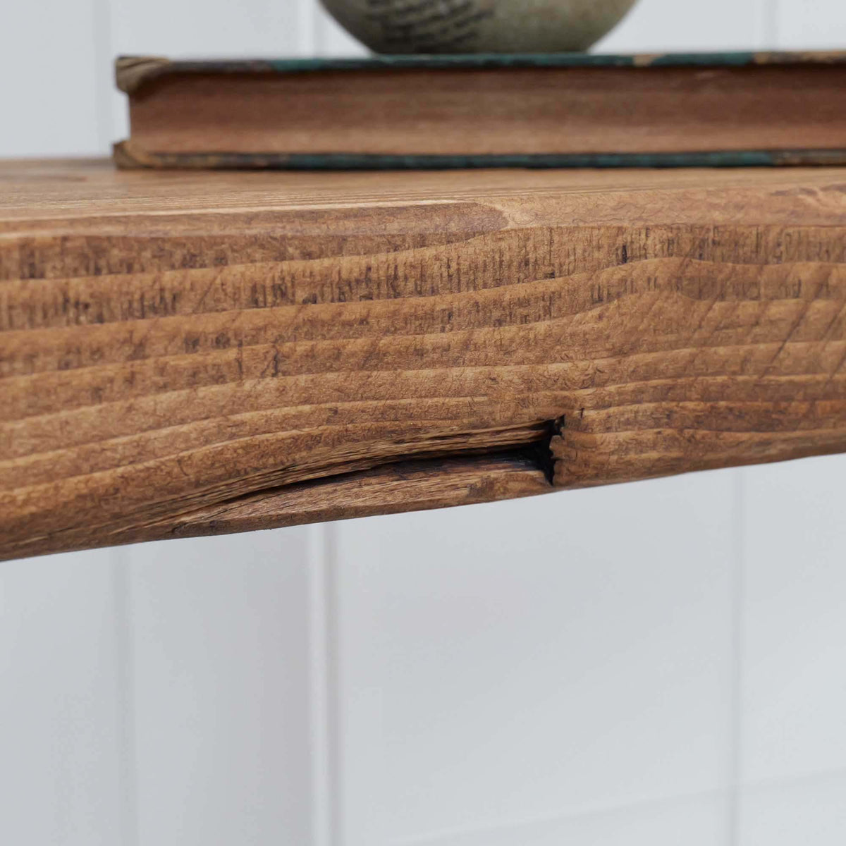 #colour_tudor-oak