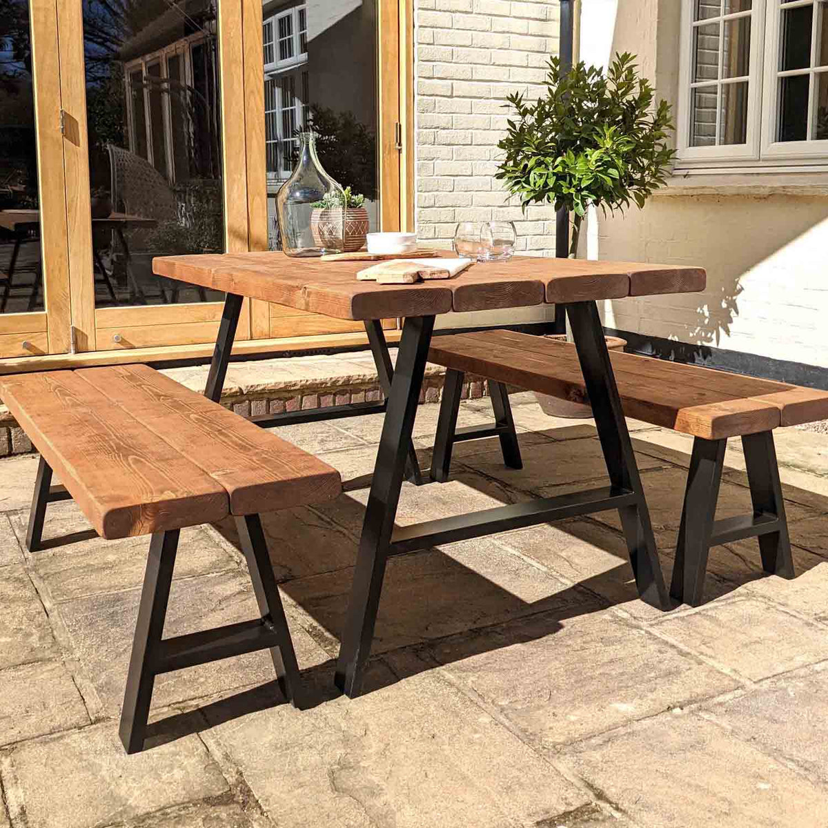 #colour_teak
