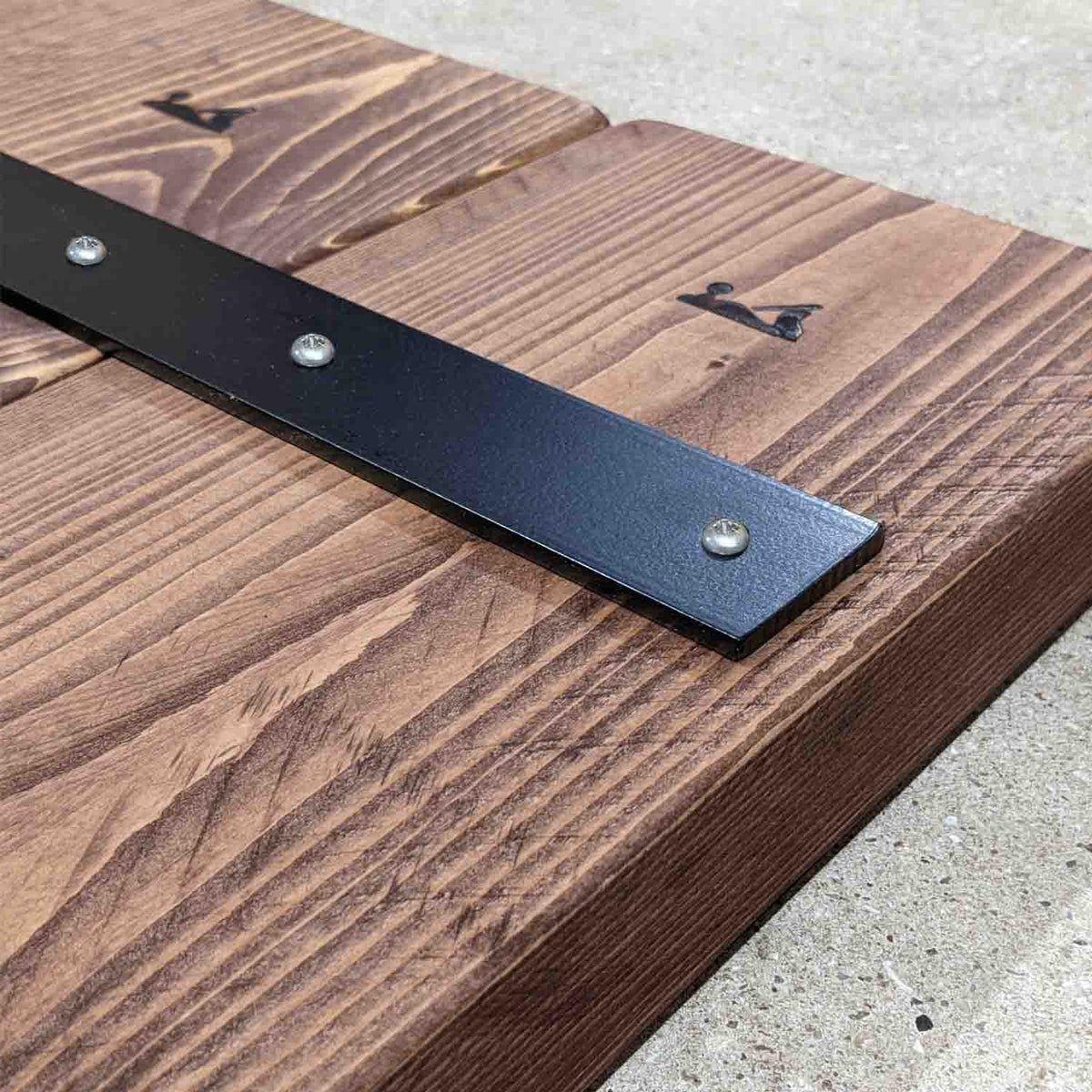 #colour_rosewood