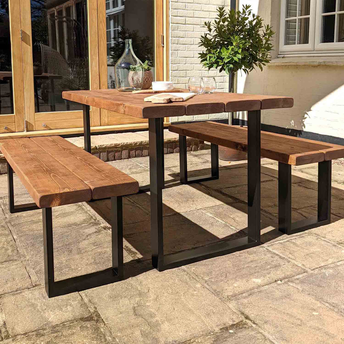 #colour_teak