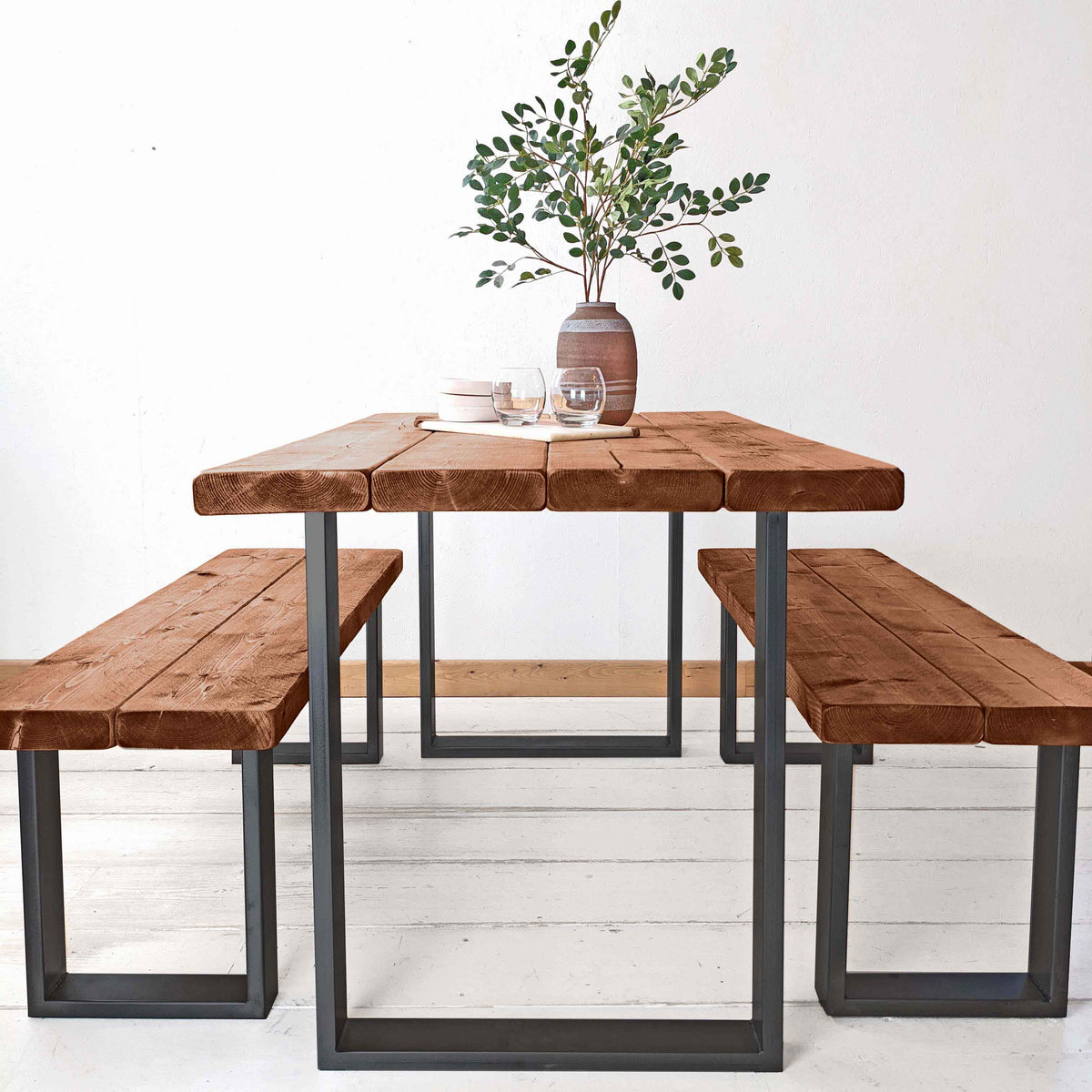 #colour_tudor-oak