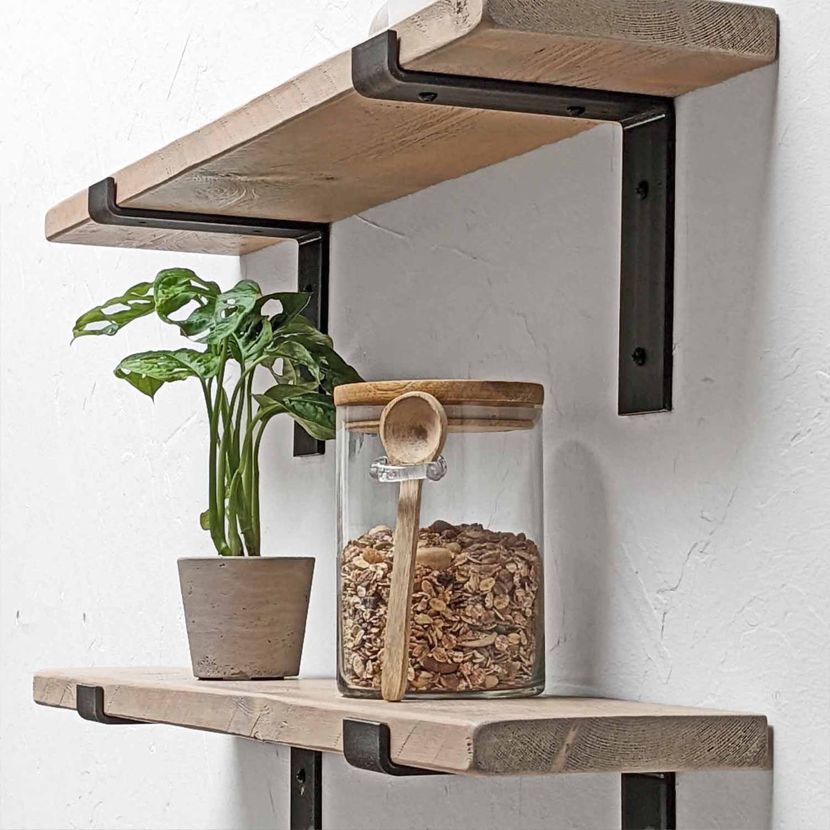 Shabby Chic Shelf | Lipped Brackets | Thin | 15cm Depth