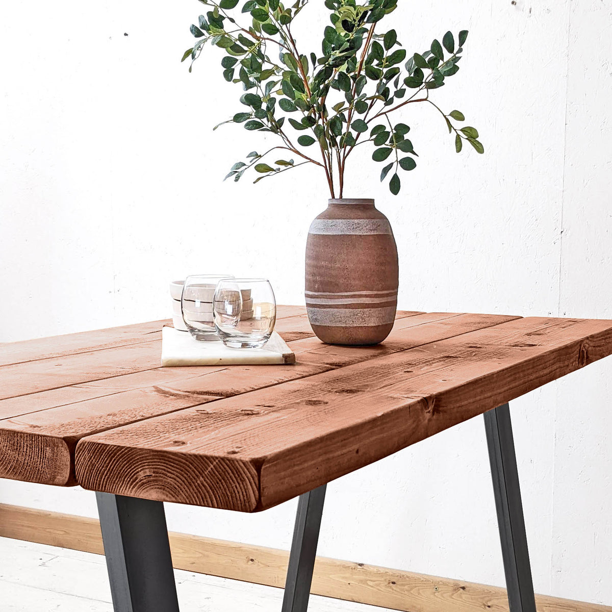 #colour_tudor-oak