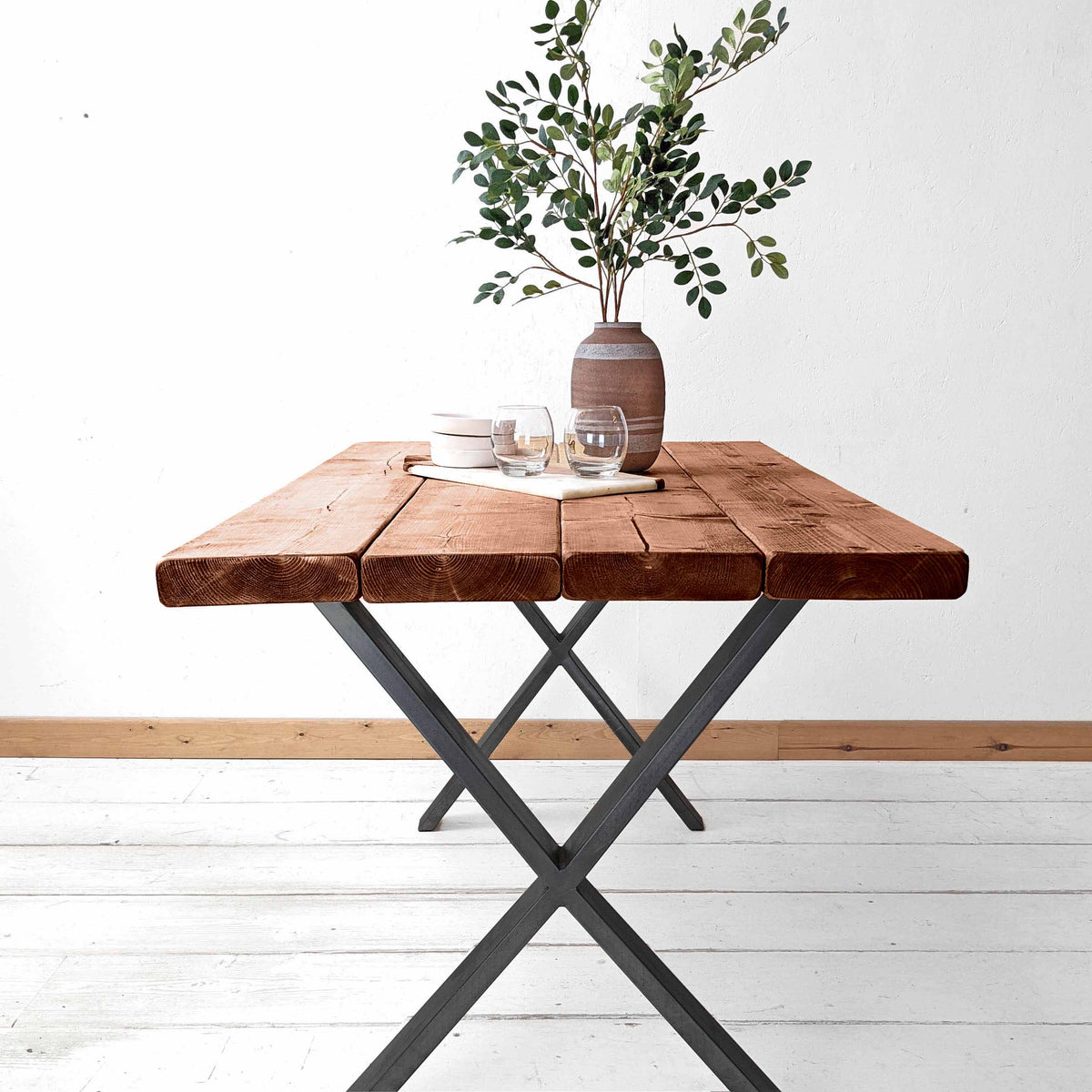#colour_tudor-oak
